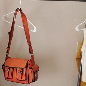 Marc Jacobs leather messenger bag